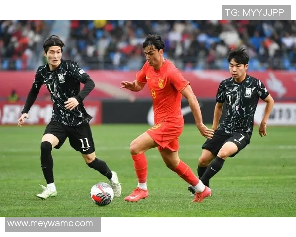 中国足球队与韩国队的较量展现亚洲足球的激烈竞争与未来发展潜力